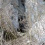 La grotte vue de l'extérieur