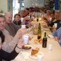 13 heures... les anciens ripaillent au chaud !